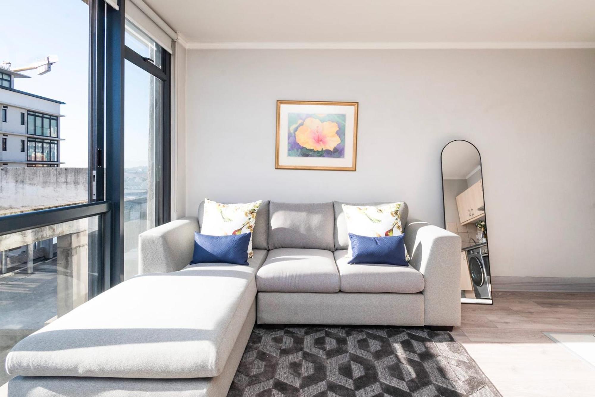 The Four Seasons Retreat Apartment *